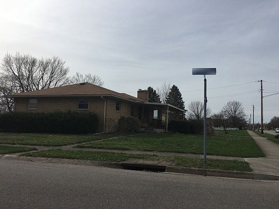3rd image of 267 Villa Dr