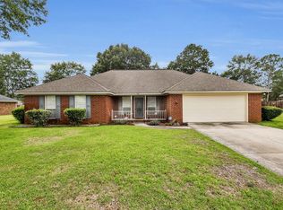 131 Tempest Ln, Allenhurst, GA 31301