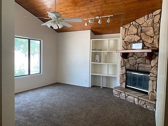 3rd image of 26355 Corona Dr