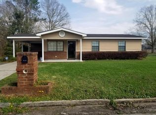 4112 Coleen St, Moss Point, MS 39563