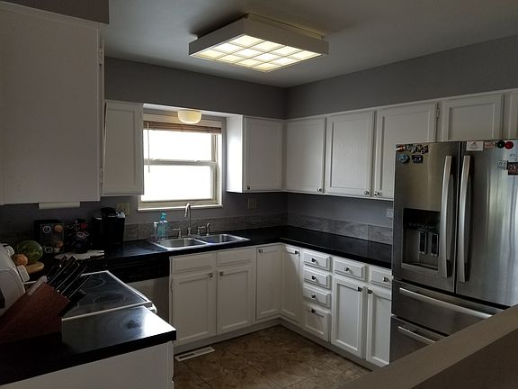 3rd image of 1926 29th Ave