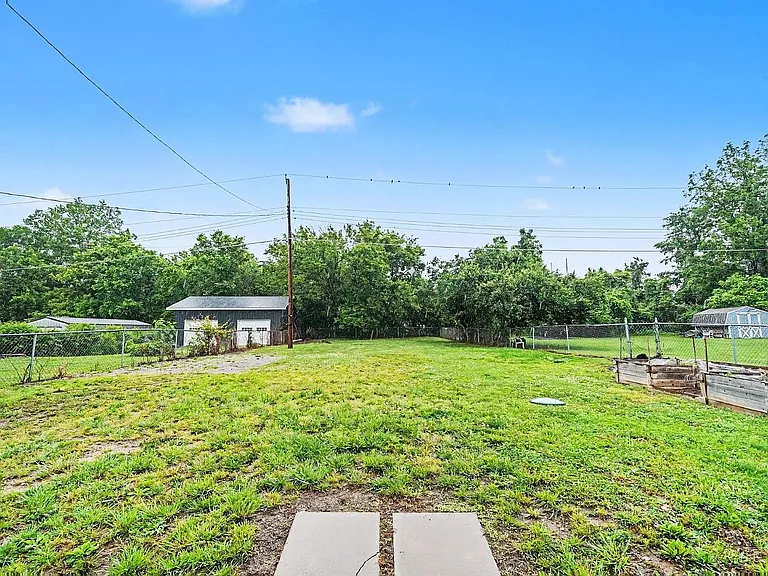 9032 Link Rd — Photo 24