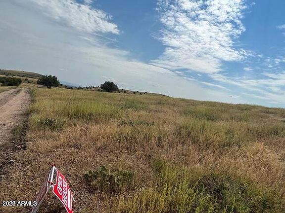 2nd image of 0000 N Still Valler Trail #321F