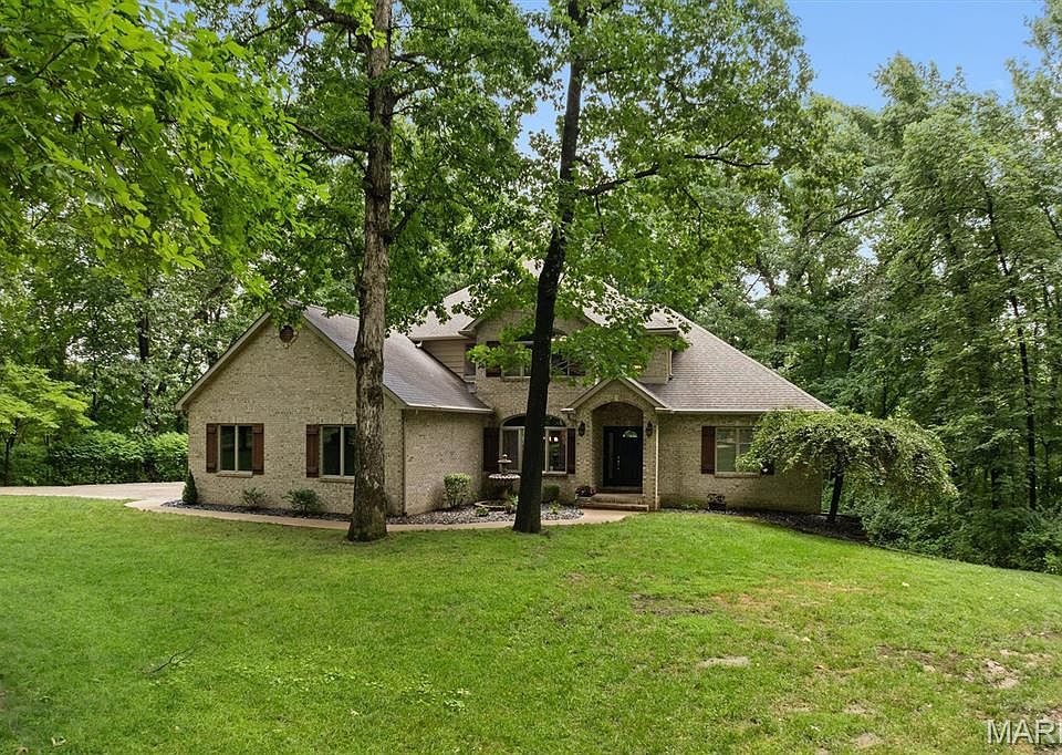 1st image of 694 Pleasant Ridge Rd