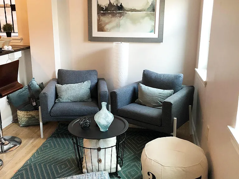 Hardwoods & cosy cuteness on the ground floor.