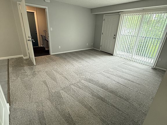3rd image of 4130-4132 Fisher St #17944061