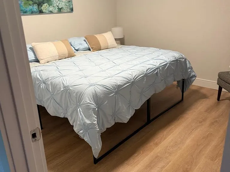 2040 Falconhurst Pl — Photo 10