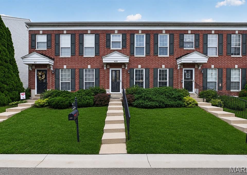 1st image of 409 Parkview Place Dr