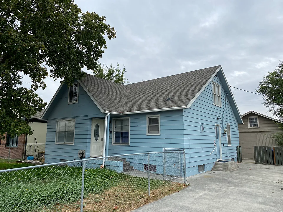 706 W 4th Ave
