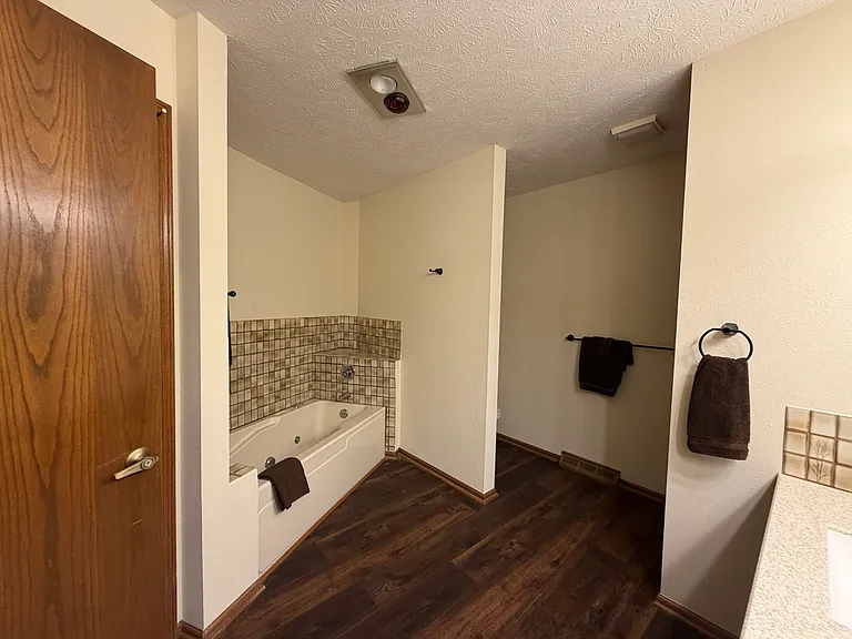 3005 S Burma Rd — Photo 10