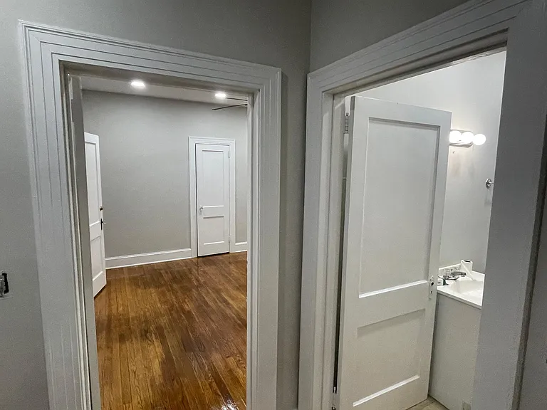 406 S Harding St #A — Photo 36
