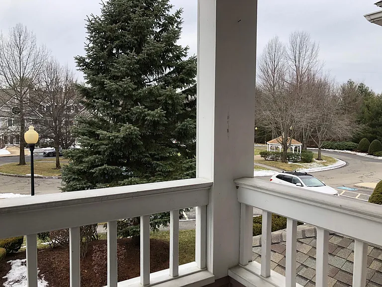 665 Lowell St #61 — Photo 26
