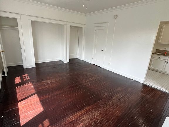 5th image of 5117 Lemon Grove Ave APT 9