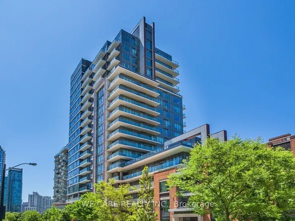 68 Canterbury Pl #Penthouse 05, Toronto, ON M2N 0H8