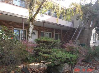 7100 Linden Ave N, Seattle, WA 98103