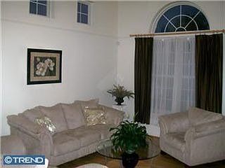 1st image of 4 Lotus Cir S