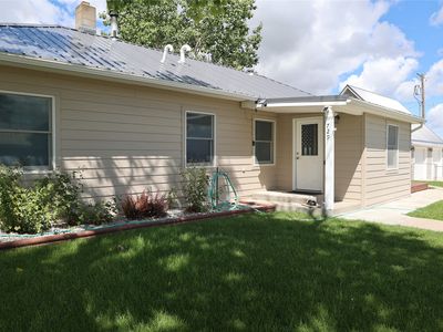 729 Choteau Ave, Valier, MT, 59486