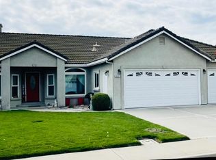 20231 Rhinestone Dr, Hilmar, CA 95324