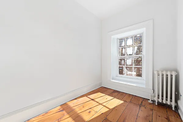 Rented by Corcoran | media 6