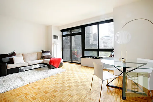 Rented by Halstead Real Estate | media 3