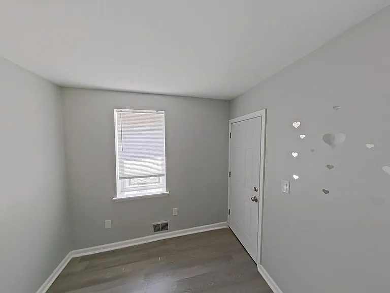 2036 N Gratz St #1 — Photo 4
