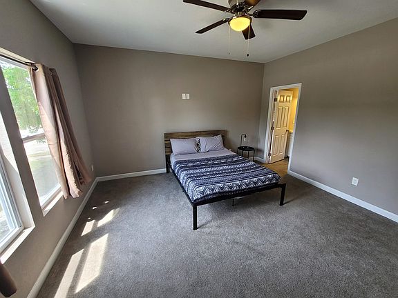 2nd image of 6246 Chesapeake Blvd