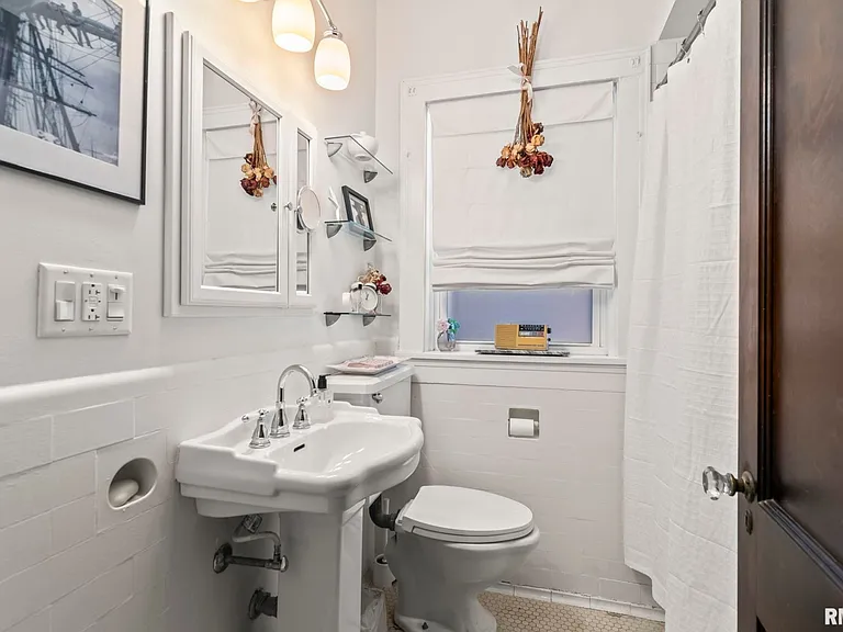 1217 W Fayette Ave #A — Photo 11