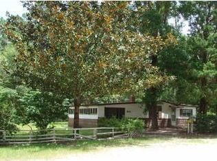 18036 Woodland Ave, Fountain, FL 32438