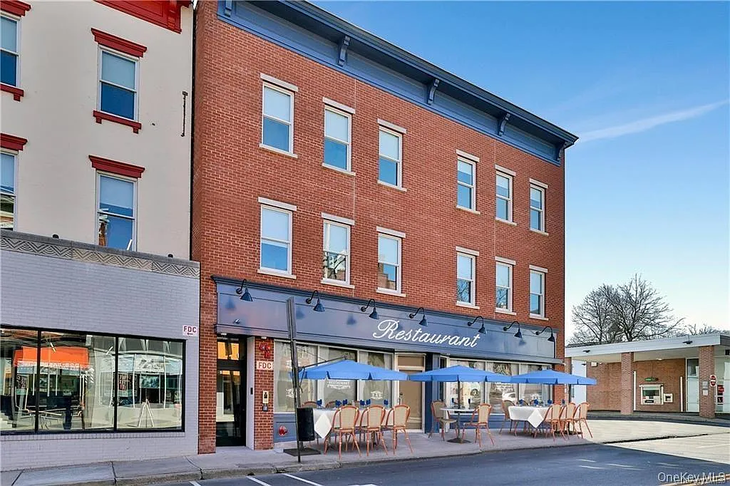 1 bed, 1.0 bath, 656 sqft, $2,550 — Photo 1