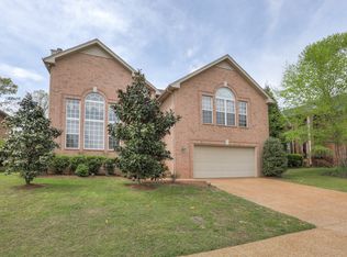 7295 Sugarloaf Dr, Nashville, TN 37211