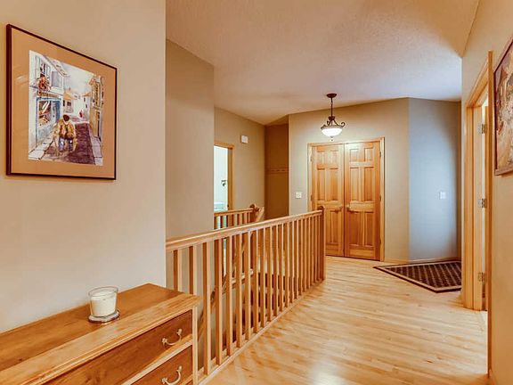 3rd image of 9208 Blackoaks Ln N