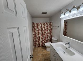 2472 Warren Pkwy, Twinsburg, OH 44087