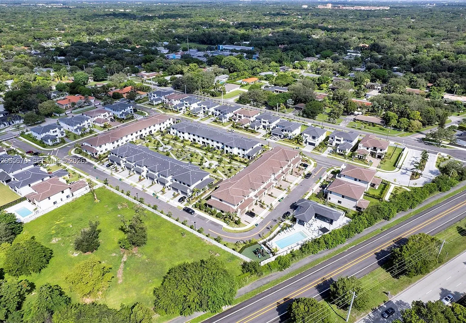 South Kendall Sec A — Photo 3