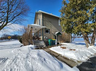 7307 Chestnut Ridge Rd, Lockport, NY 14094