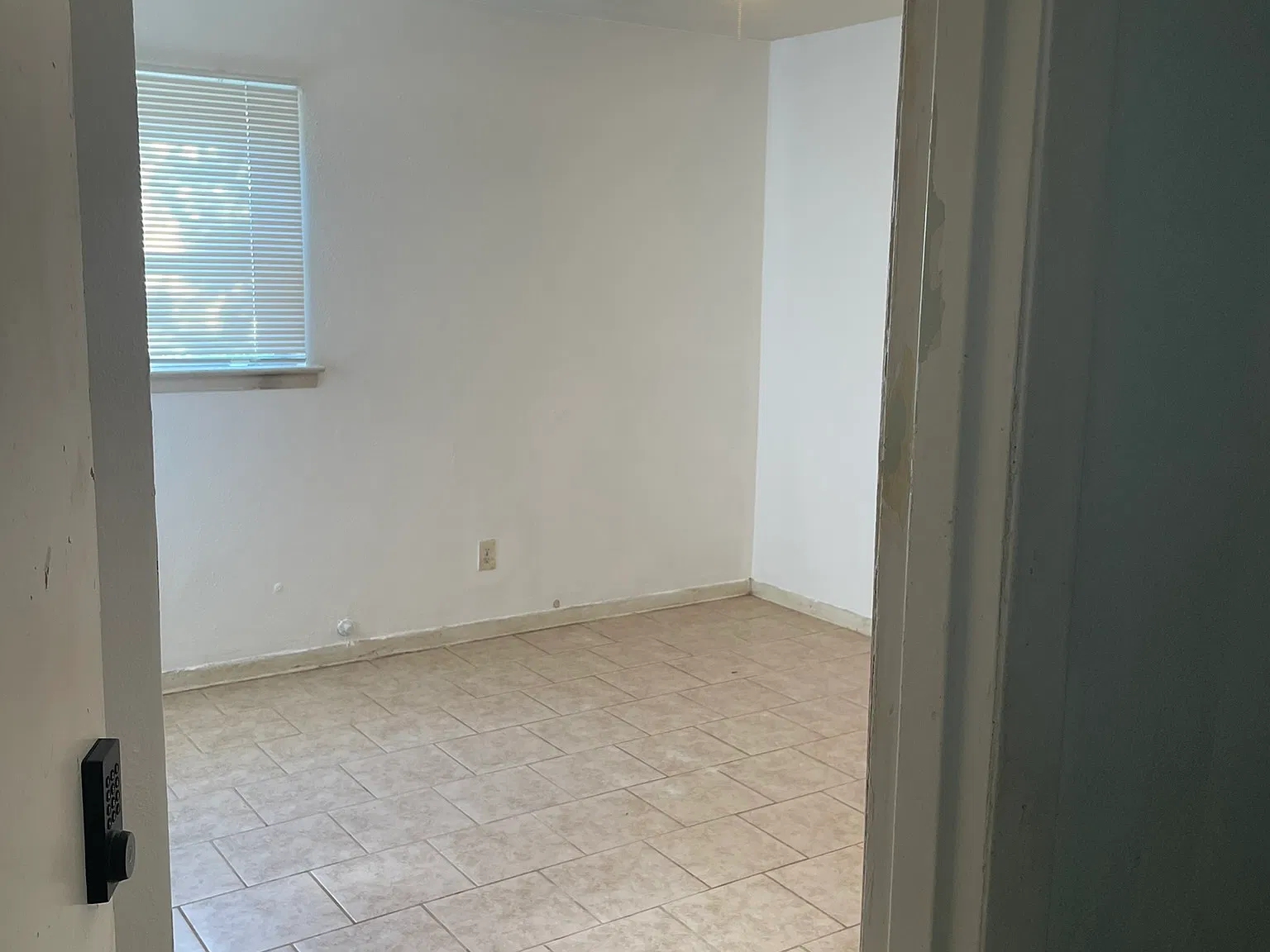 7224 Greenlee St — Photo 4