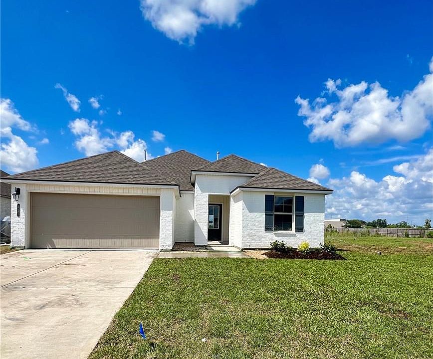 1st image of 251 Dusky Ln
