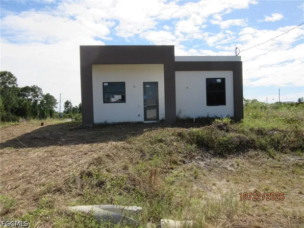 1165 Augusta St E, Lehigh Acres, FL 33974