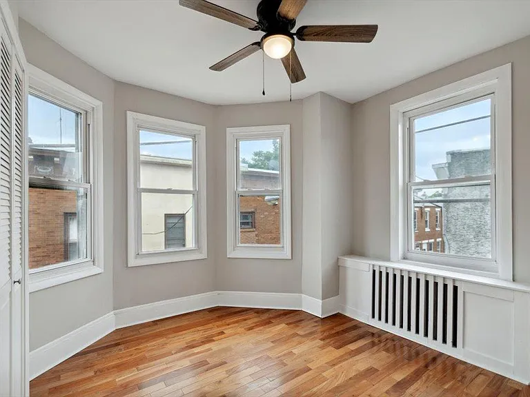 2242 E Allegheny Ave #2 — Photo 7