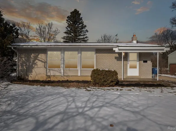 2867 Marshall St, Ann Arbor, MI 48108