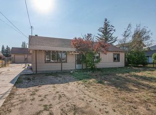 909 Mount Doble Dr, Big Bear City, CA 92314