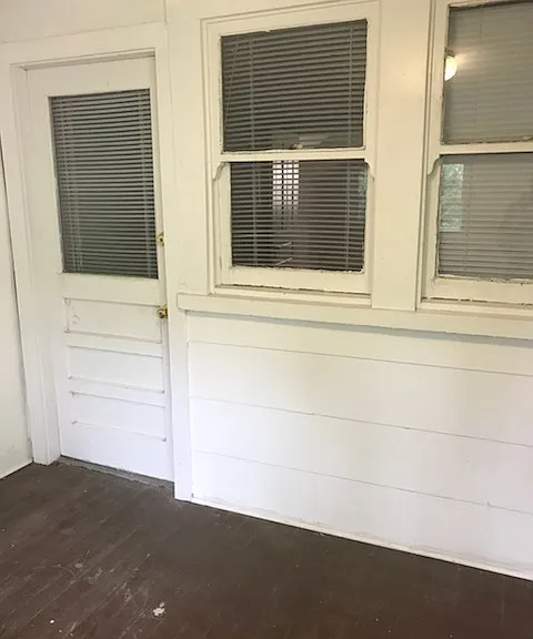 3901B Elkins Ave — Photo 14