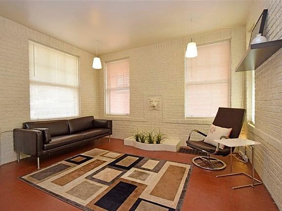 5th image of 3022 Junietta Ave