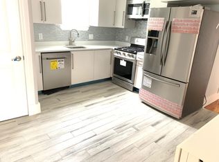 34 Ibbetson St #2, Somerville, MA 02143