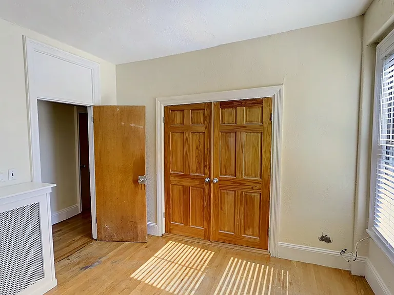 86 Hammond St #4 — Photo 16