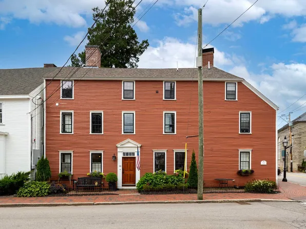 108 Pleasant Street, Portsmouth, NH 03801