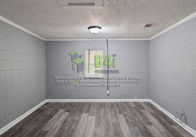 1205 Spring St — Photo 12