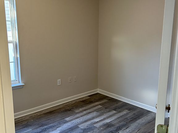 2nd image of 2445 Whetstone Ln