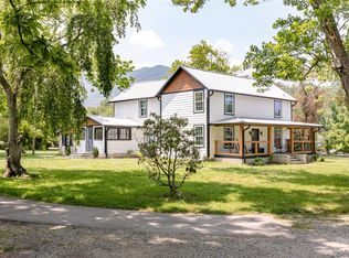 107 Runion Ridge Rd, Black Mountain, NC 28711