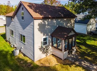 409 6th St, Mosinee, WI 54455