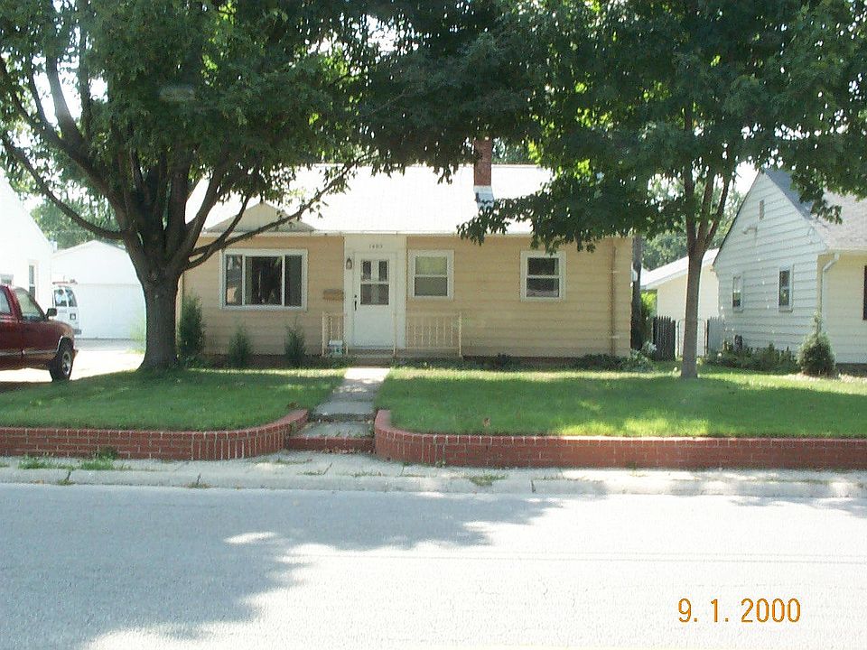 1st image of 1405 Logan Ave
